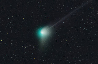 Image du mois de février 2023 | La comète C/2022 E3 (ZTF) au périhélie par Simon-Pierre Gorza