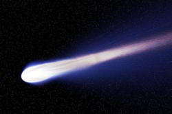 Une méga comète traverse notre système solaire